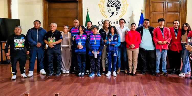 Abanderan a selectivo de Guanajuato Capital que competirá en Juegos Nacionales Populares 2025