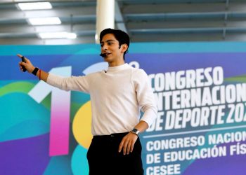 Donovan Carrillo inspira a jóvenes leoneses previo a sus segundos Juegos Olímpicos