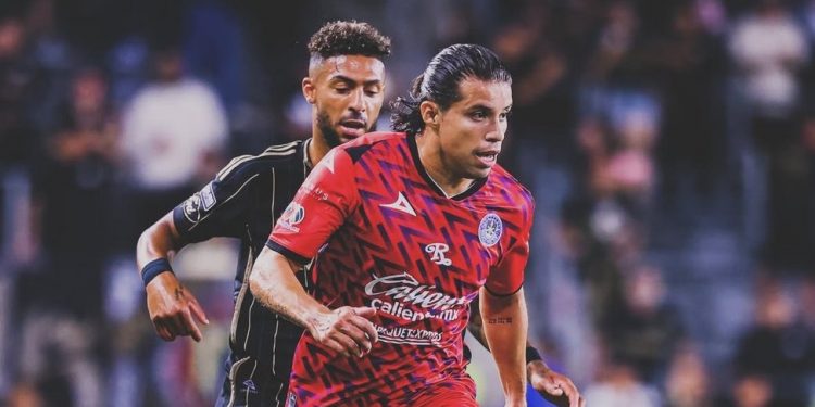 Bryan Colula se viste de Fiera, es nuevo jugador del León para el Clausura 2026