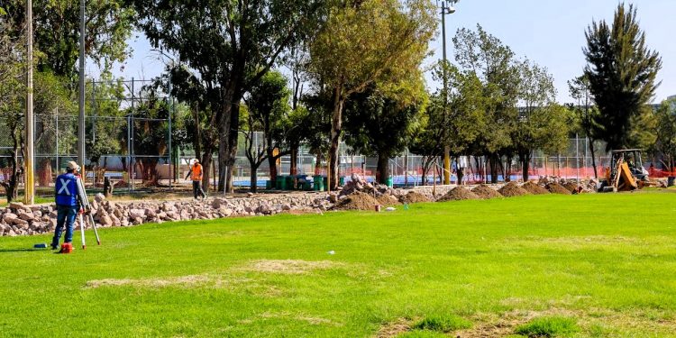 León fortalece su infraestructura deportiva con la construcción de una cuarta pista de atletismo