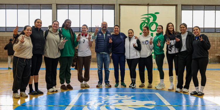 Leonas de León, listas para su debut en la Liga de Voleibol Profesional Femenil