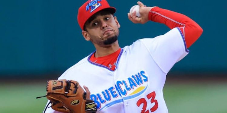 De República Dominicana a León. Jhordany Mezquita es nuevo lanzador de Bravos