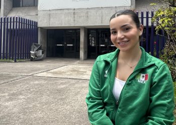 La seleccionada Madelyn Dennis, refuerzo estelar de Leonas Voleibol