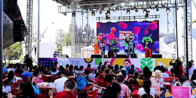 León 450: una ciudad que celebra su historia caminando en familia