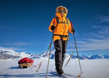 La exploradora leonesa Andrea Dorantes hace historia: primera latinoamericana en conquistar el Polo Sur en solitario