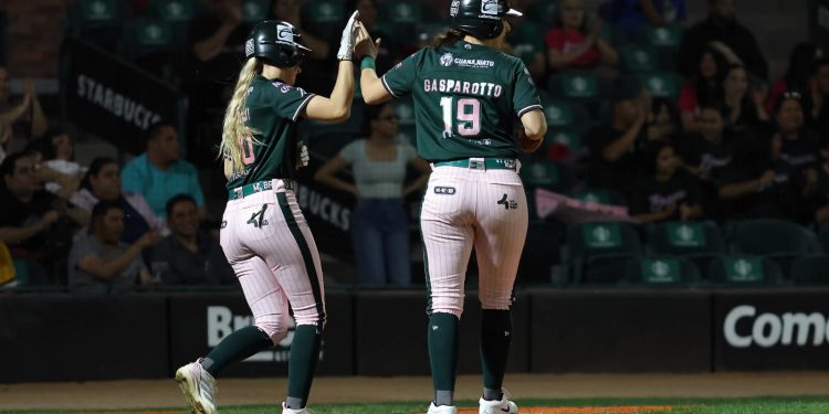 Sólida actuación de Rachel García comanda blanqueada de Bravas de León sobre Naranjeros