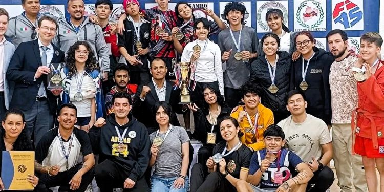 Guanajuato triunfa en el Nacional de Sambo celebrado de CDMX