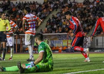 Irapuato cae ante Correcaminos con polémico penal de último minuto