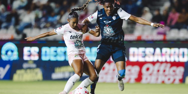 León Femenil expone su poder ofensivo y sus deficiencias defensivas en lluvia de goles ante Pachuca