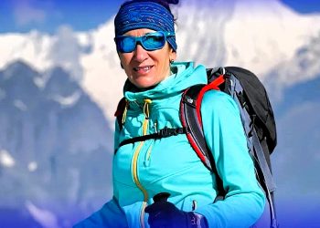 Laura González del Castillo conquista el Everest por tercera vez