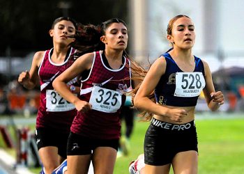 La atleta cuevanense Rosa Estefany Velázquez consigue bronce para Guanajuato en los dos mil mts. planos