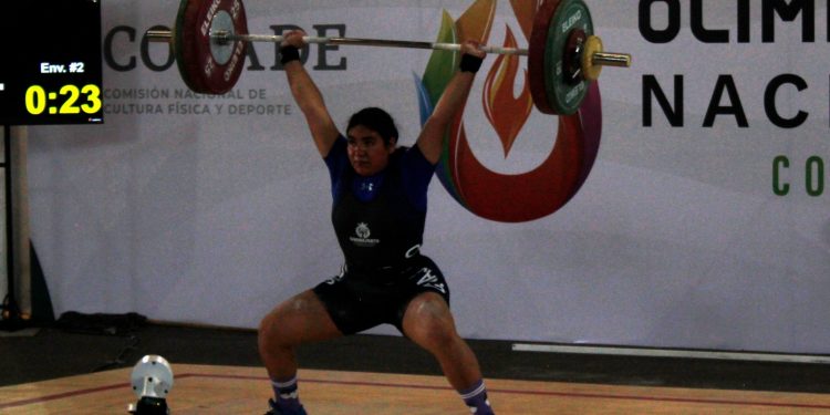 Cierre de Guanajuato lleno de medallas en halterofilia femenil; Aretzy Vargas, nueva joya