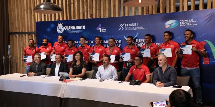 Reconocen a guanajuatenses subcampeones en Juegos Mundiales Empresariales