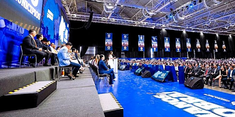 El Gobierno del estado de  Guanajuato destina millonaria inversión a infraestructura deportiva