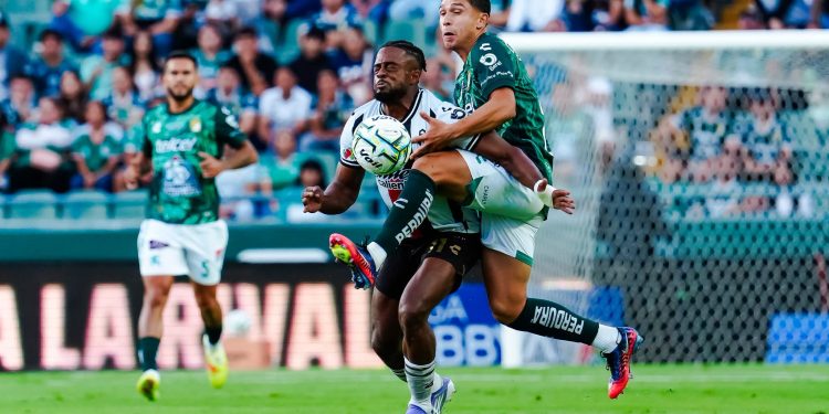 Tropiezo en el Nou Camp: León debuta con dolorosa derrota ante Atlas en el Apertura 2026