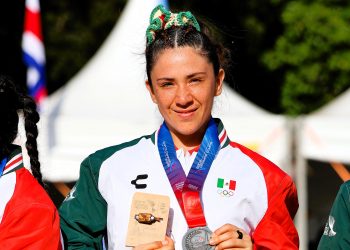 La atleta guanajuatense Laura Bernal gana plata con la Selección Mexicana de Rugby 7 femenil