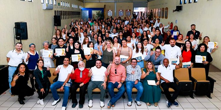 Se gradúa la generación 20 de PROMUDE León