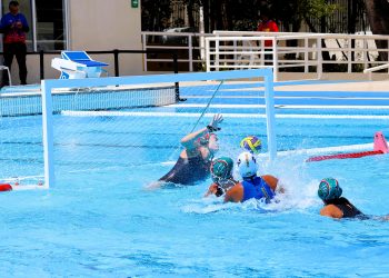 Alma Fernanda Luna contribuye destacadamente para que México se lleve la medalla de plata en waterpolo femenil en Santo Domingo