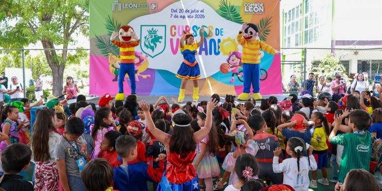 Concluyen Cursos de Verano de Comude León con más de 4 mil participantes