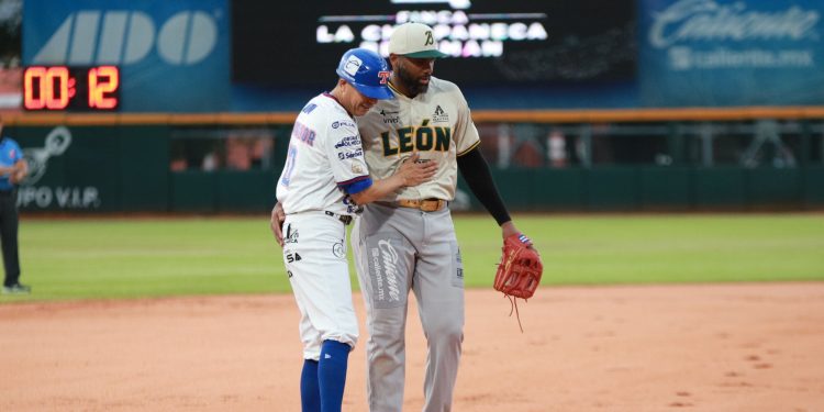 Busca Bravos de León seguir con vida en playoffs al regresar a Tabasco