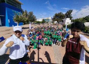 ¡Ponte pila! Conviven en Mega clase de Boxeo en León