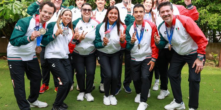 Orgullo leonés… Reconoce Comude León a medallistas de Centroamericanos y Olimpiada