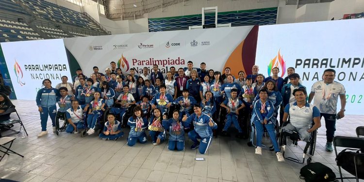 Guanajuato cierra con mis de 100 medallas en la para natación