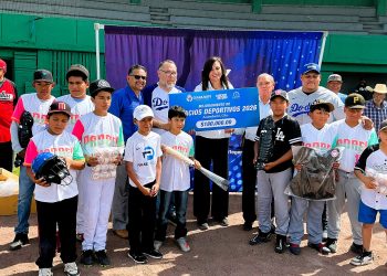 CODE Guanajuato invierte 180 mil pesos en rehabilitación de espacios deportivos en Acámbaro