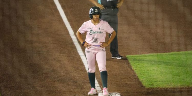 Yashly Valdez vivirá su segunda campaña con Bravas de León en 2027