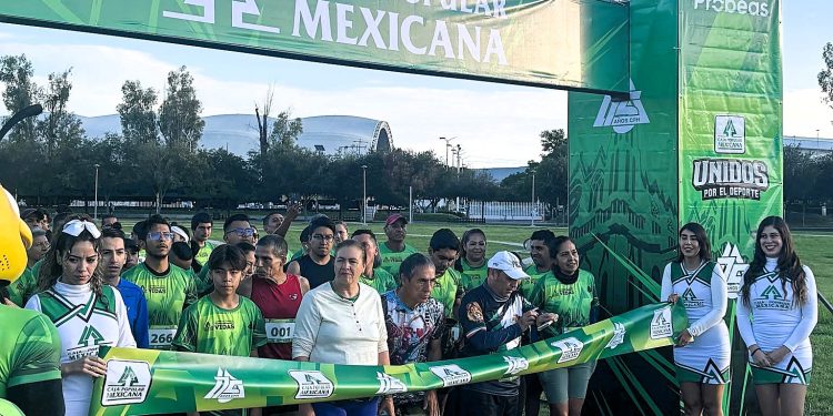 Caja Popular Mexicana celebra 75 años con carrera recreativa en el Parque Explora