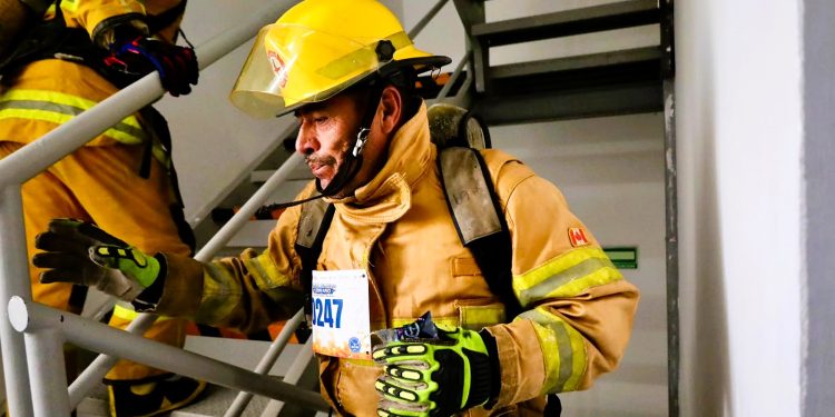 Un éxito resultó la Carrera Vertical de los Juegos Latinoamericanos de Policías y Bomberos León 450