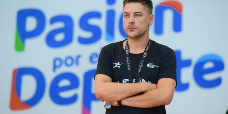 El coach de Abejas, Pablo García, regresa a España para dirigir al CB Marbella